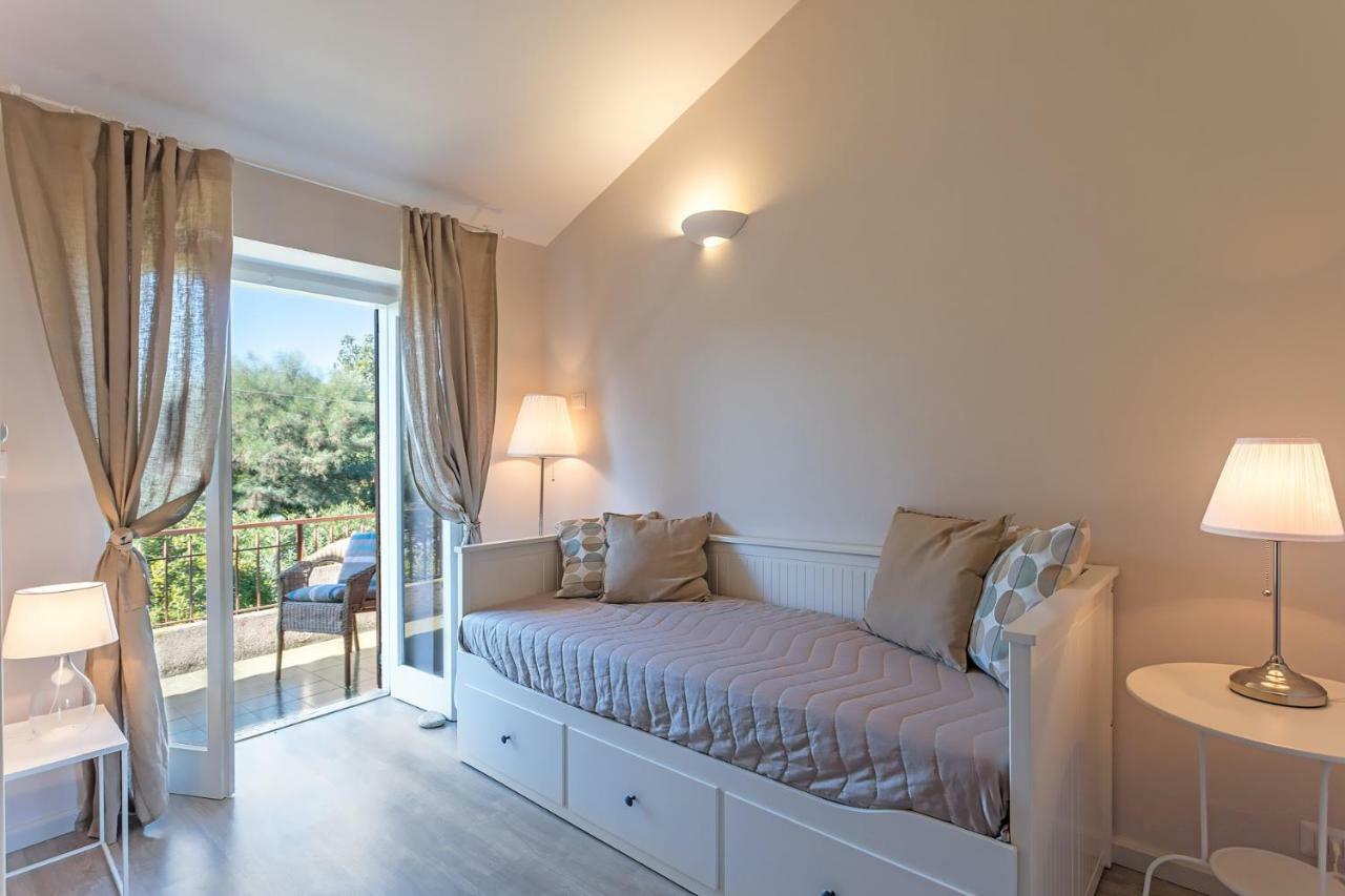 Ferienwohnung Torre S.Antonio Santa Caterina dello Ionio Zimmer foto